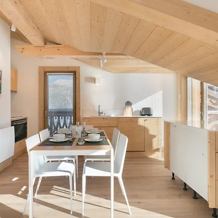 Apartamento Avec Piscine A Courchevel, 3 - Fr-1-564-142